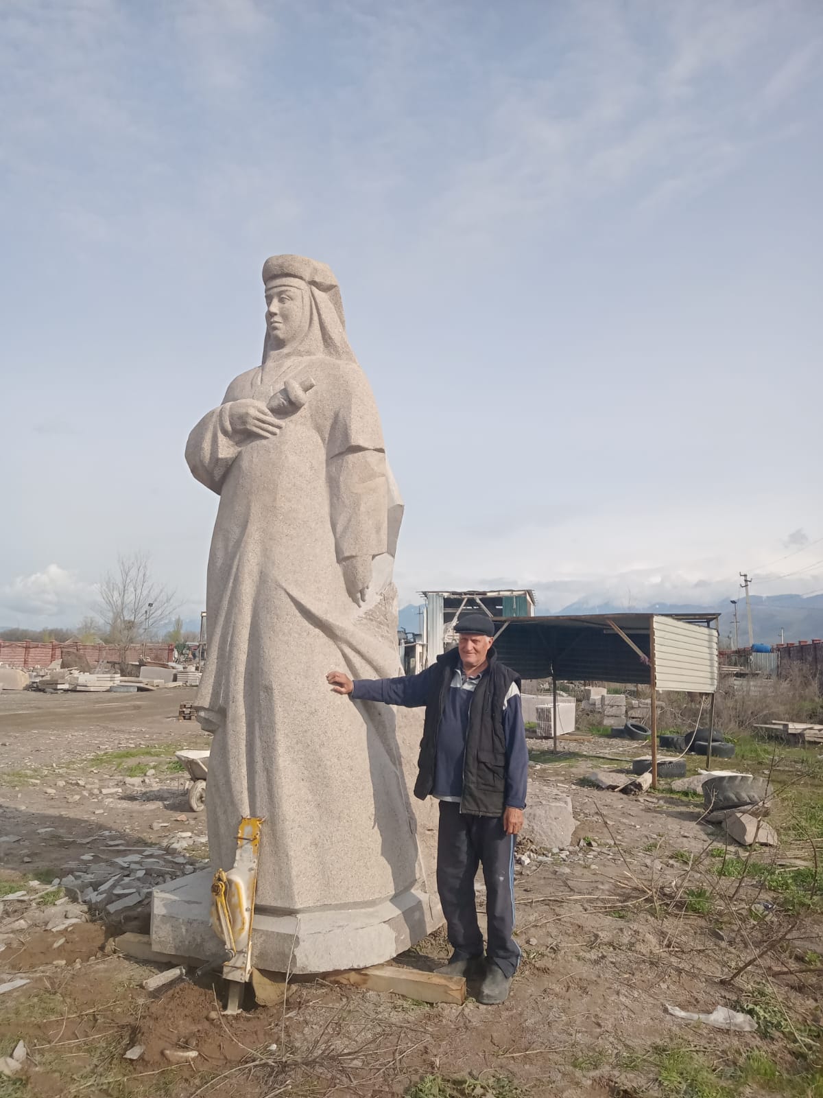 Полноразмерные скульптуры в Алматы