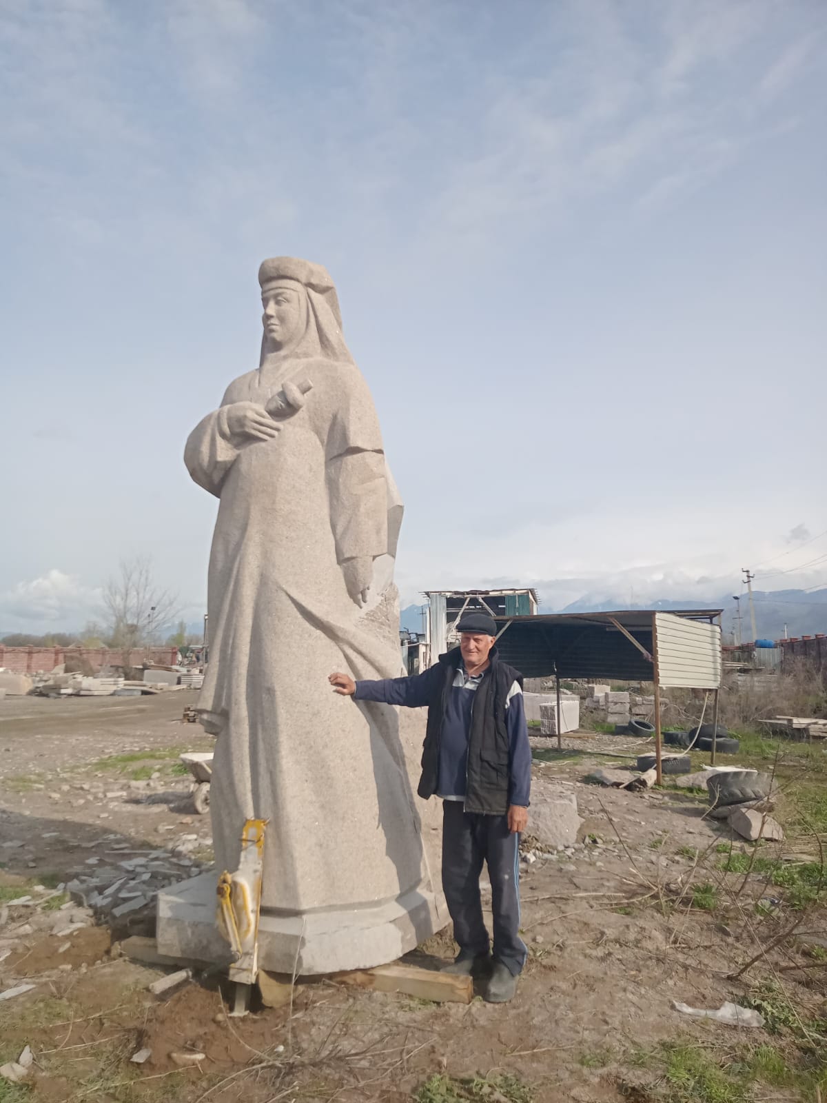 Скульптуры Алматы фото 2